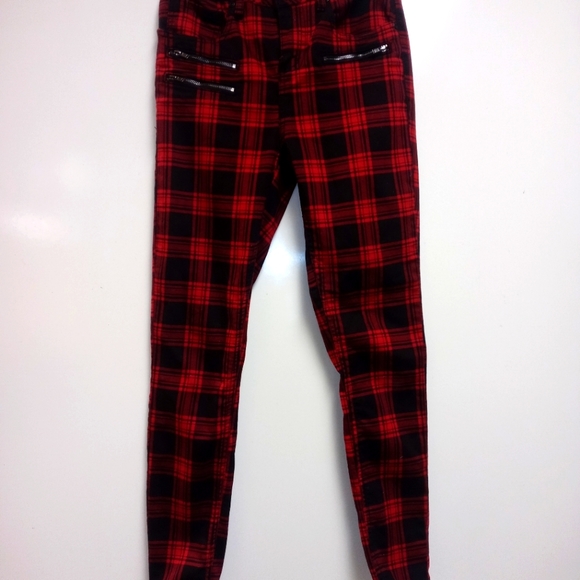Hi-Rise Super Skinny Red And Black Plaid Jeans Sz 5 - Picture 2 of 6